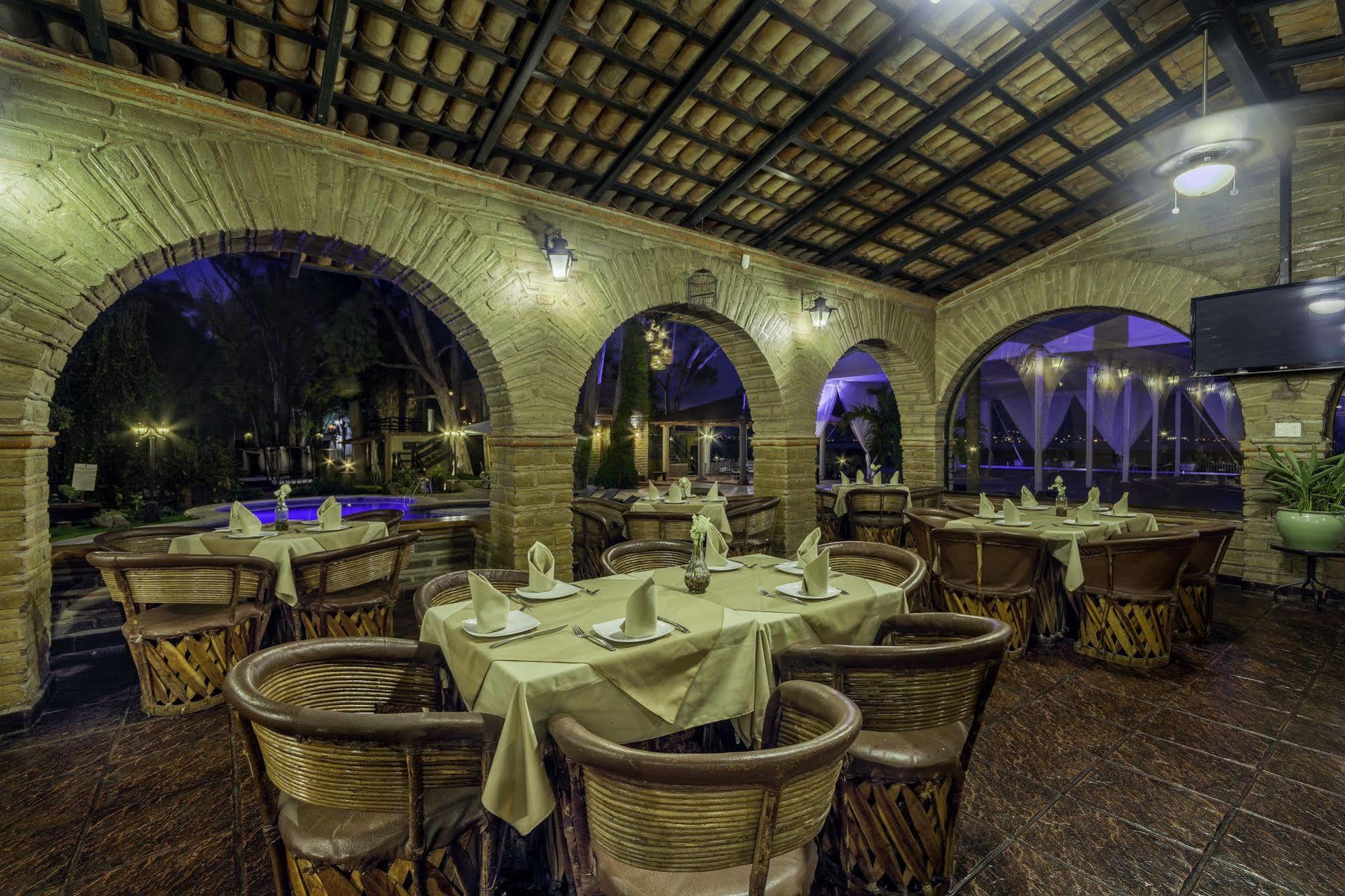 Quinta San Carlos San Pedro Tesistán Extérieur photo